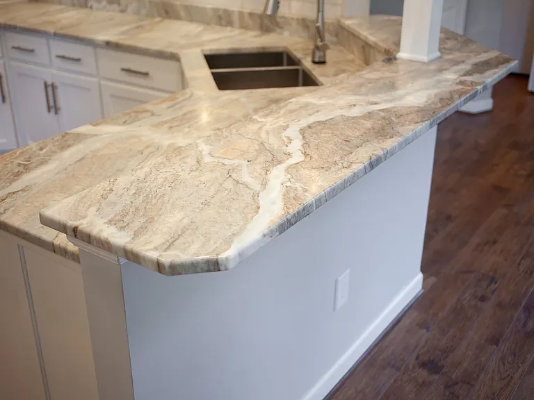 812 E Willow Point Pl — Photo 9