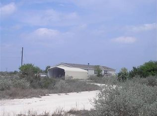 811 S Bayview Dr, Del Rio, TX 78840