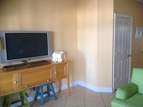3rd image of 2600 Overseas Hwy #61