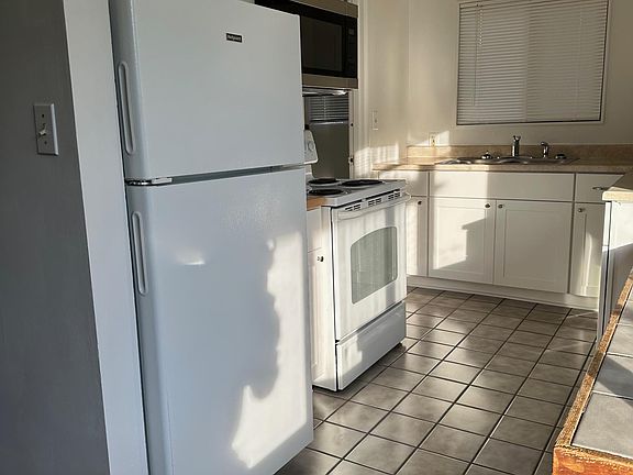 2nd image of 10008 7th Ave NW #10008