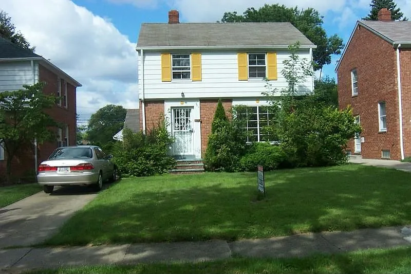 5464 Beechwood Ave photo 1