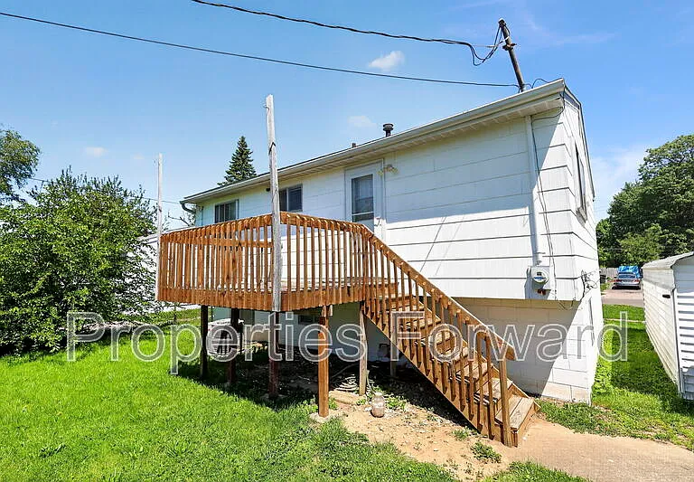 873 Allison Dr — Photo 32