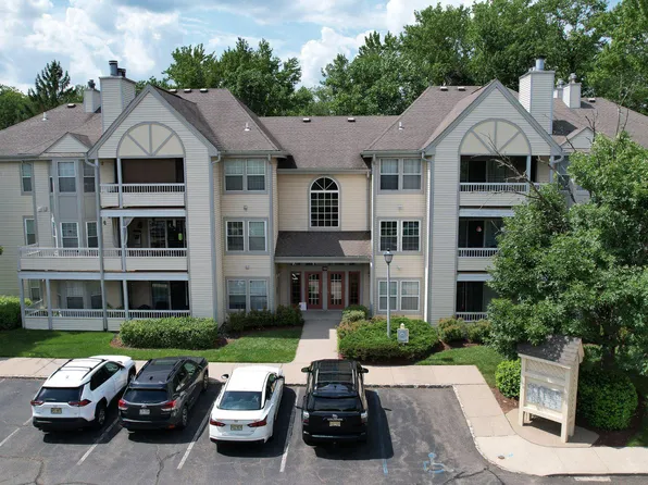 113 Cascade Ct APT 11, Princeton, NJ 08540
