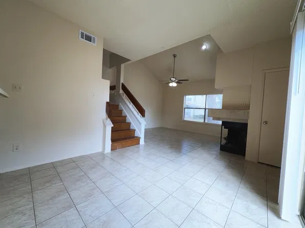 7900 Bissonnet St, Houston, TX