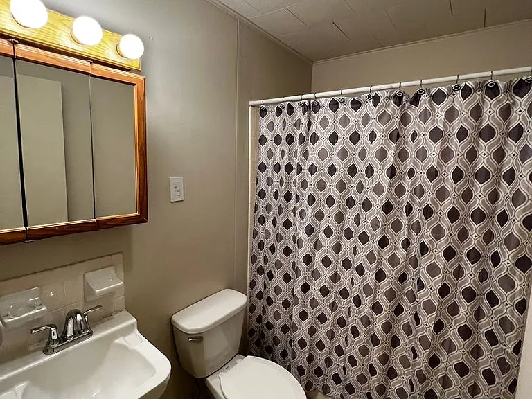 118 Sorority Dr — Photo 9