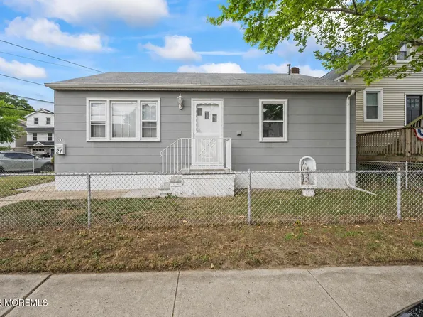 21 N Shore Street, Keansburg, NJ 07734