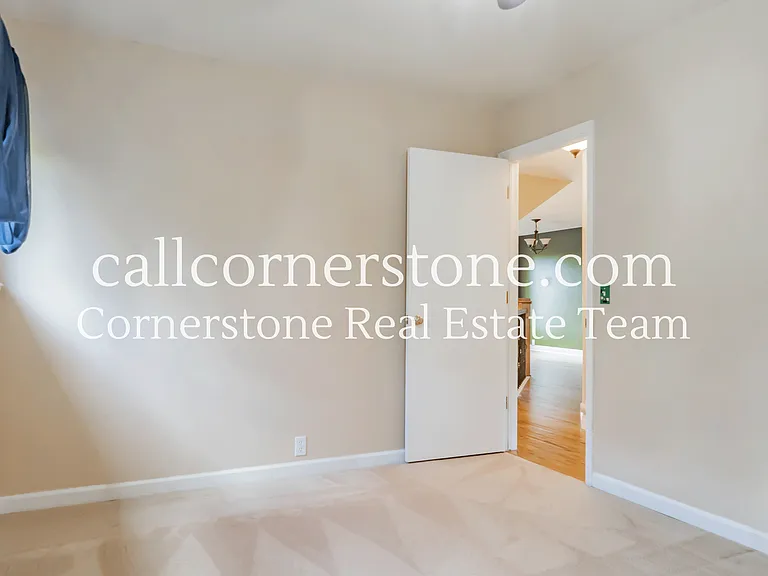 32 Jessana Hts — Photo 12