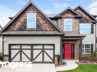 123 Cliffhaven Cir, Newnan, GA 30263