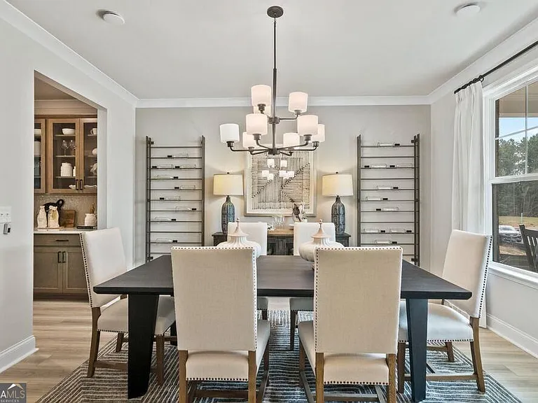 5015 Kennison Way — Photo 3