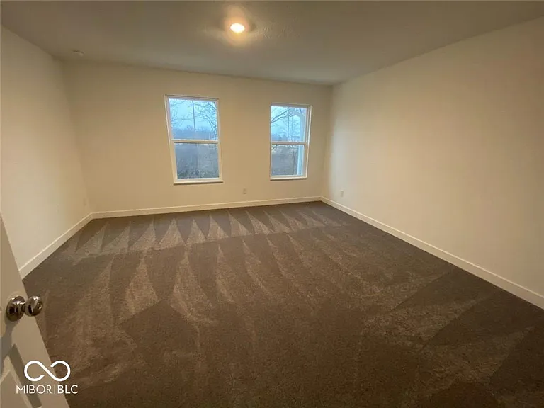 6414 Apperson Dr — Photo 18