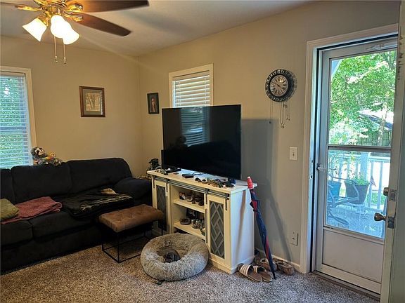 5th image of 1007 A & B Lexington S