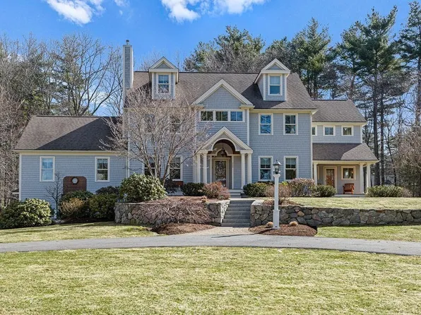 228 Mossman Rd, Sudbury, MA 01776