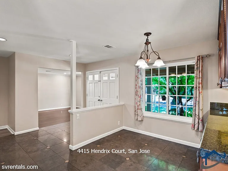 4415 Hendrix Ct — Photo 10