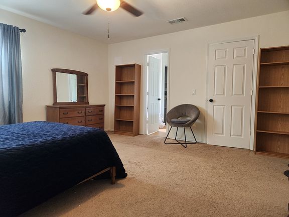 3rd image of 1007 Ashby Dr