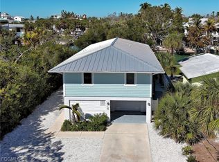 120 Mockingbird Ln, Englewood, FL 34223