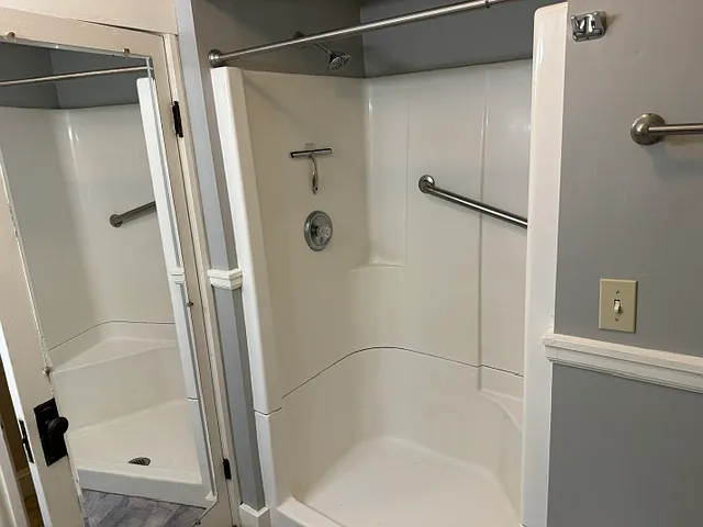 Enterprise Dr — Photo 11