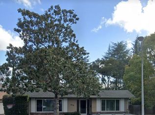 626 Keats Ct, Palo Alto, CA 94303