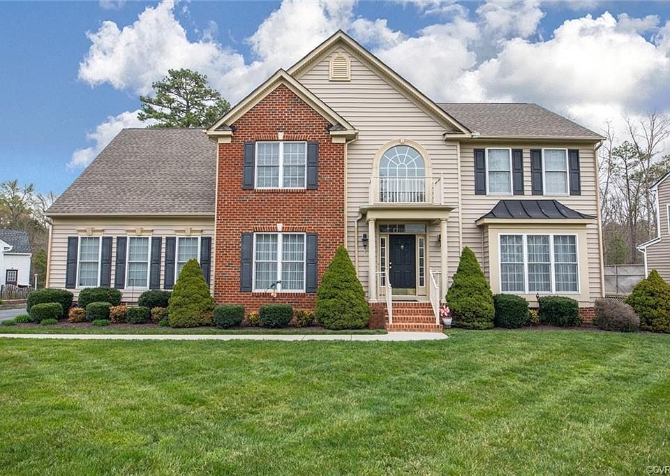 1st image of 10425 Farm Meadow Dr