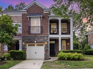 109 Longchamp Ln, Cary, NC 27519