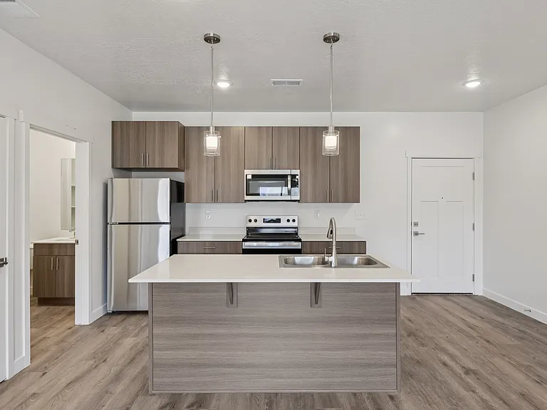 River Meadows Apartments — Photo 53