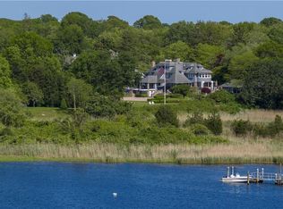 121 Avondale Rd, Westerly, RI 02891