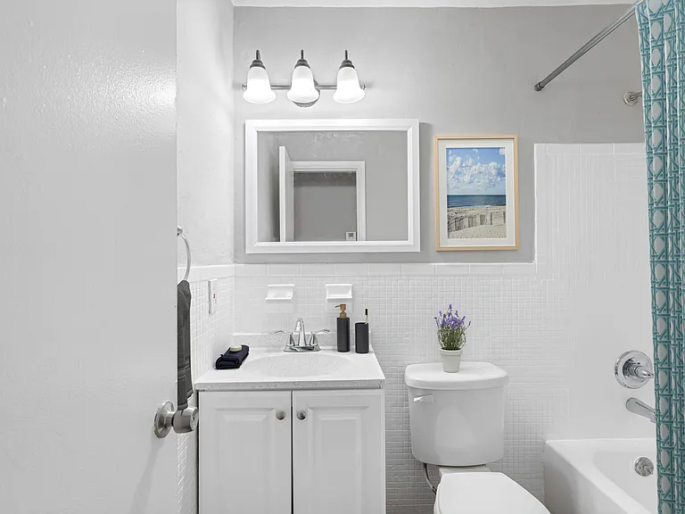 510 SW 20th Ave #20 — Photo 7