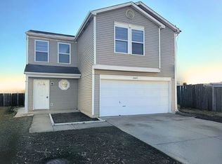 2321 Harvest Moon Dr, Greenwood, IN 46143