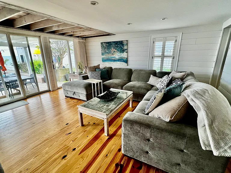 170 Cosey Beach Ave — Photo 30