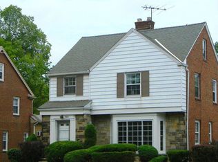 4063 Silsby Rd, University Heights, OH 44118