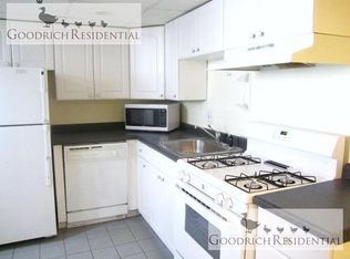 10 Hull St, Boston, MA 02113