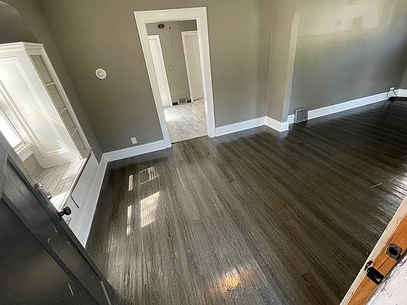 2nd image of 13605 Horner Ave