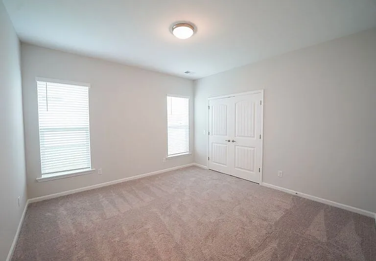 44 Jazz Dr — Photo 23