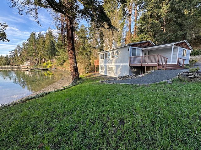 1st image of 1509 Lower Marine Dr