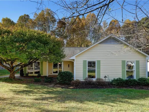 3505 Park Hill Dr, Greensboro, NC 27410