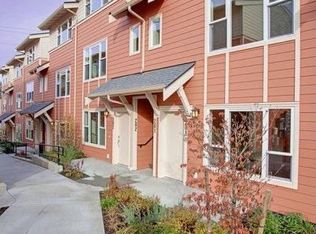 18230 70th Ln NE UNIT 105, Kenmore, WA 98028
