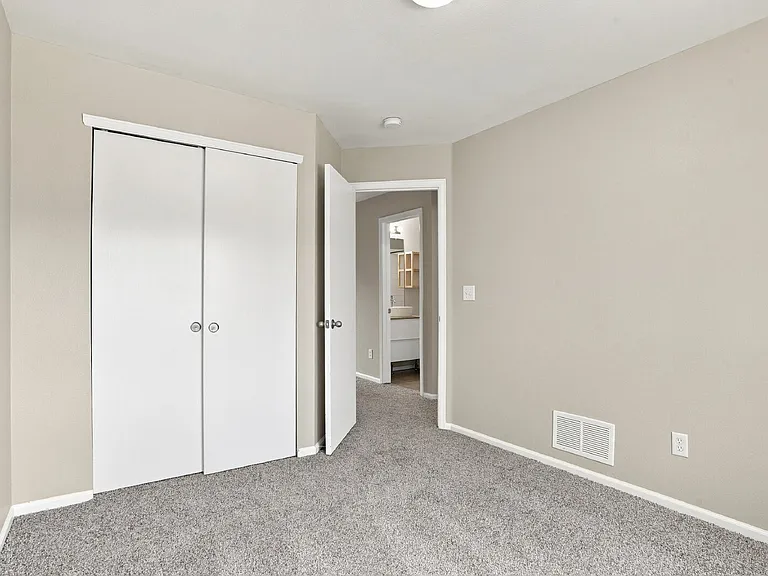 4028 Three Bridges Ct — Photo 25