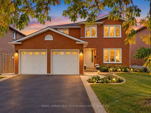 1410 Wakehurst Cres, Oakville, ON L6J 6T6