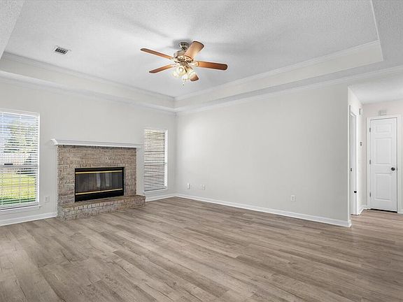 4th image of 801 Winchester Rd