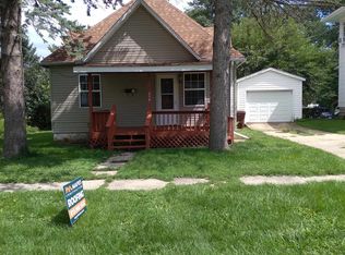 235 N Stockton St, Stockton, IL 61085