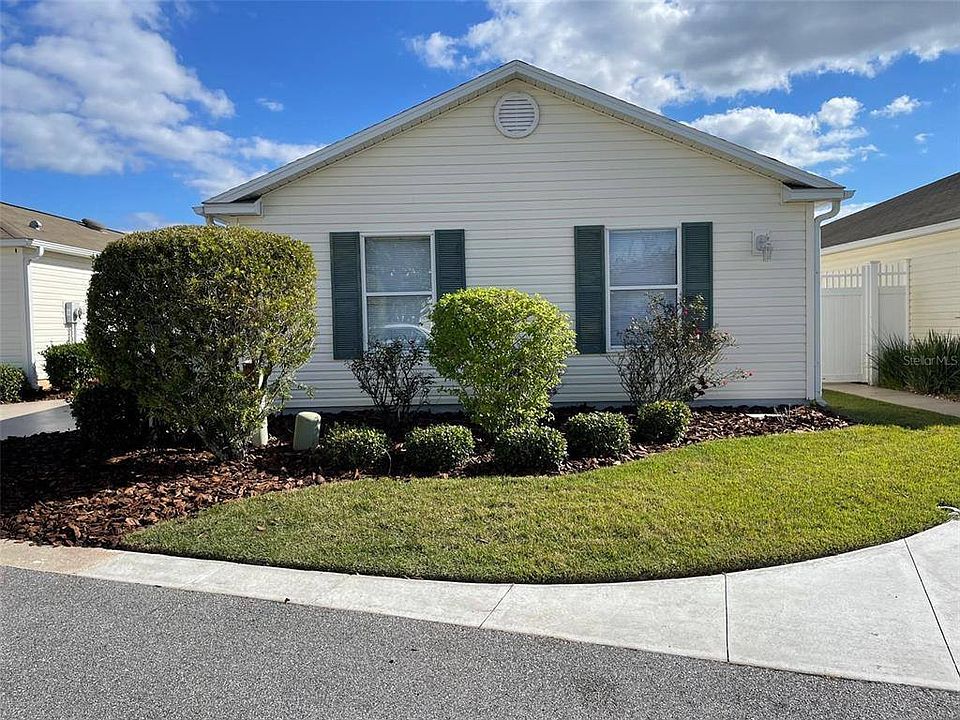 1st image of 610 Lacy Pl