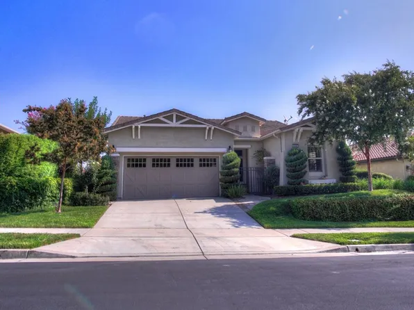 9080 Larkspur Dr, Corona, CA 92883