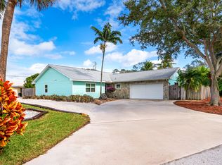 611 East Dr, Delray Beach, FL 33445