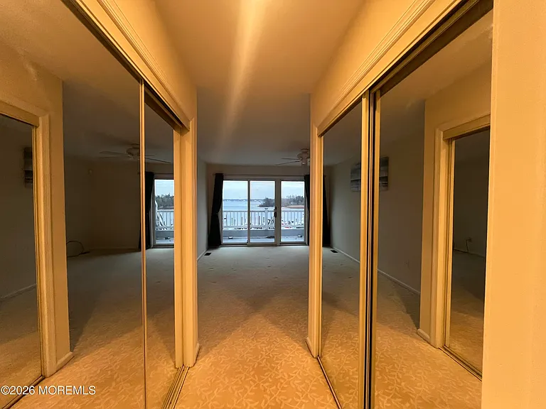 210 Spinnakers Cv — Photo 26