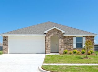 10209 NW 28th Ter, Yukon, OK 73099