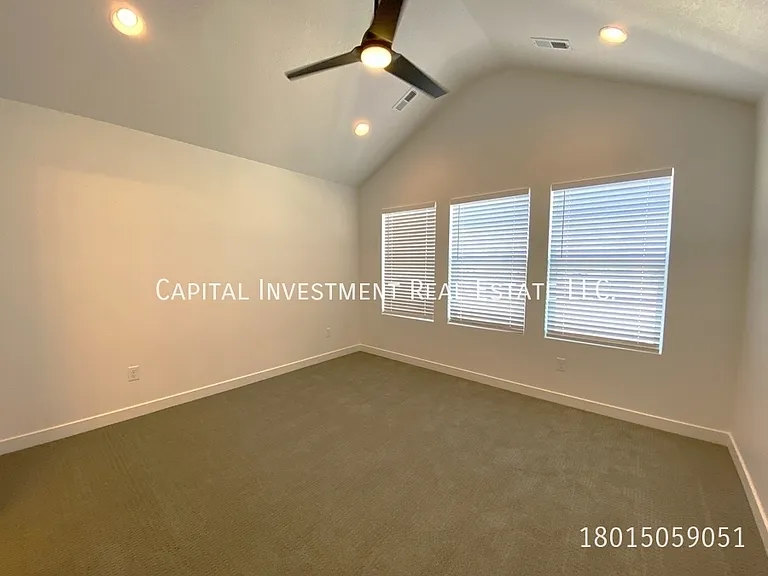 11541 S Engelmann Dr — Photo 15