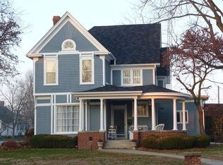 712 Drake Ave, Centerville, IA 52544