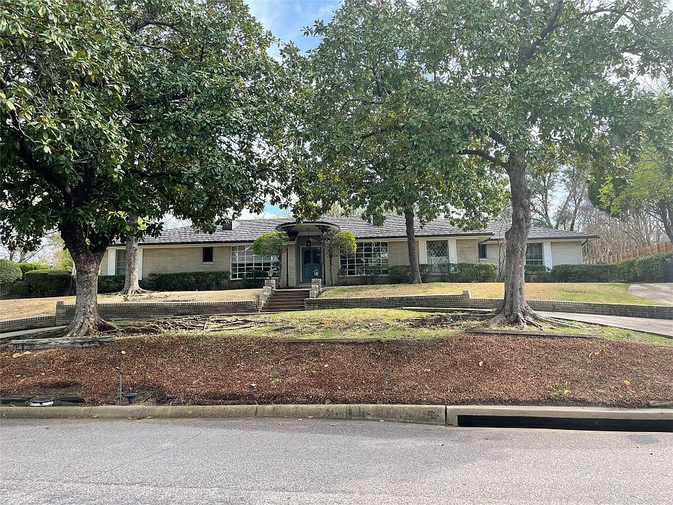1st image of 6204 Shadycliff Dr
