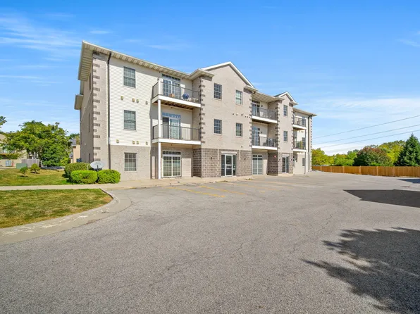 4511 Twain Cir Unit 206, Ames, IA 50014