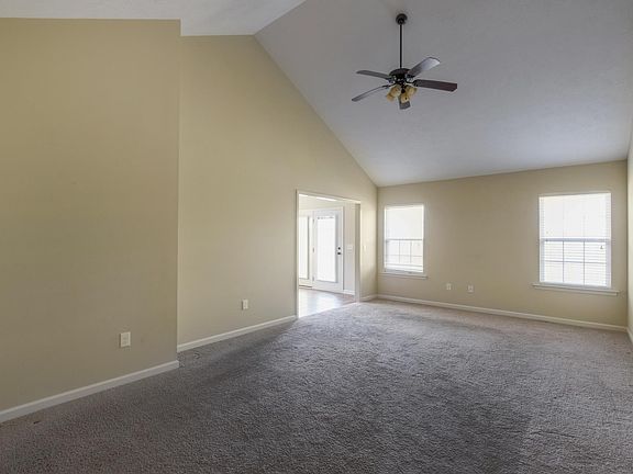 3rd image of 1030 Pusher Pl