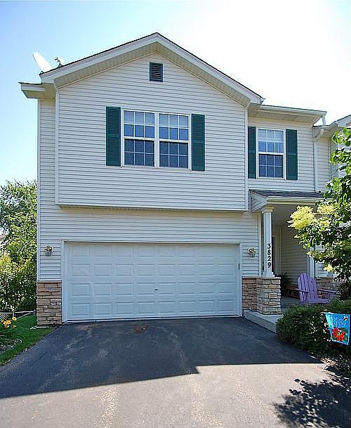 1st image of 3829 Larabee Ave NE